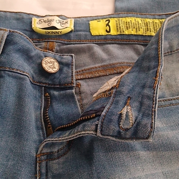 Indigo Rein Skinny Stretch Jeggings, Size 3 - Picture 6 of 10